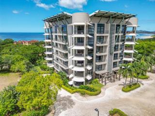 Spacious La Perla Condo with Terrace and Views - 6