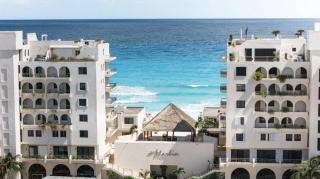 Blue Beach Beachfront 2 BDR by Casa Paraiso - 2