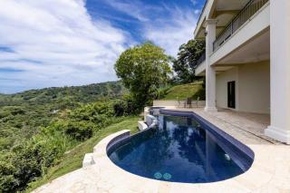 Casa de la Promesa, Luxurious Retreat with Pool - 8