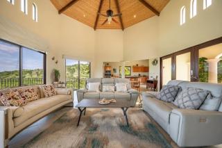 Casa de la Promesa, Luxurious Retreat with Pool - 4