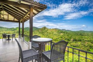Casa de la Promesa, Luxurious Retreat with Pool - 1