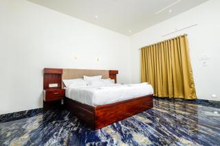 Adam Palace - 7