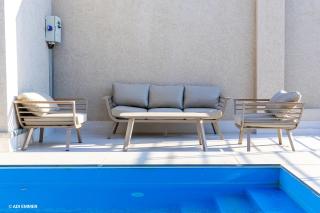 Kings Terminal Penthouse Private Pool and Parking Near Hotels and Beach For 8 Guests - 6