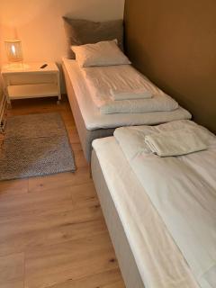 Slotsgaarden ved Hesten med gratis parkering - 4
