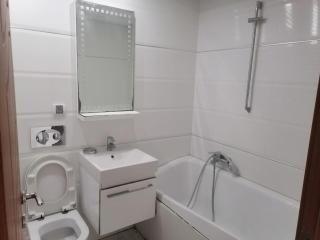 Fully Furnished 1-Bedroom Apartment in Khezama Prime Location - 7