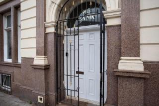 The Old Bank Vacant Nests Spacious 5BR - 7