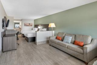 Quality Inn & Suites Orlando East - UCF Area - 1