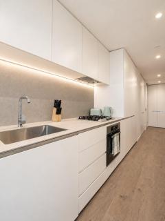 Skyline Suites - Cosy Study Suite, Australia 108 - 5