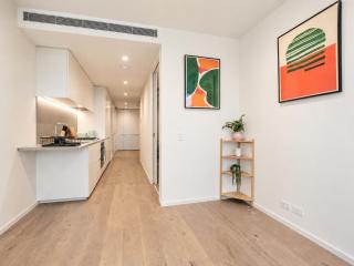Skyline Suites - Cosy Study Suite, Australia 108 - 3