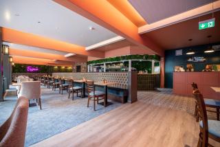 Tiverton Hotel Lounge & Venue - 7