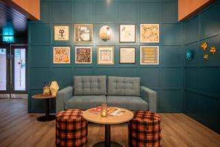 Tiverton Hotel Lounge & Venue - 2
