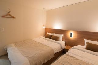Stay Daon, 4 Queen Beds, Free Luggage Storage, 5-min Walk to Station, 20 min to Hongdae and Gangnam, Green Line, Airport Busus - 3