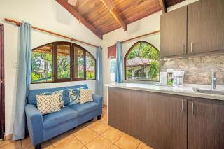 Potrero Paradise with Poo, One-bed Gem - 9