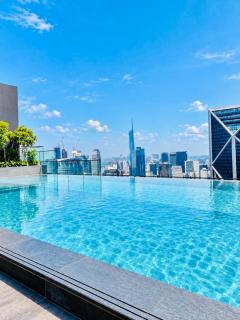Skyline Embassy Gold By Empire - 7