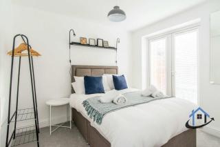 Davies House 3 bed 3 bath sleeps 6 parking garden - 9