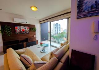 Apartamento céntrico con piscina y vista urbana - 9