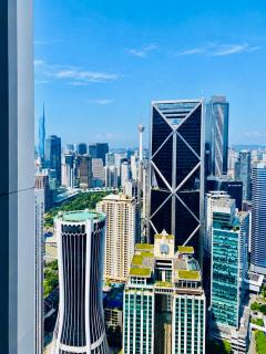 Skyline Embassy Gold By Empire - 1