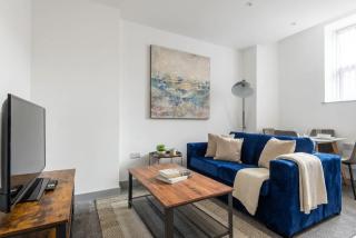 Smart 2 Bed Budget Apartment in Central Doncaster - 4