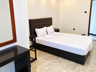 Grand City Luxury Villa Negombo - 7