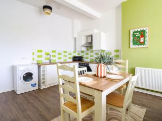 Flat 1 Greenfields - 4