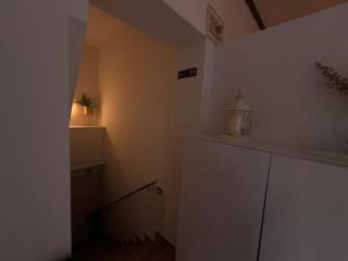 Idyllic Prestige Garden Apartment - 1