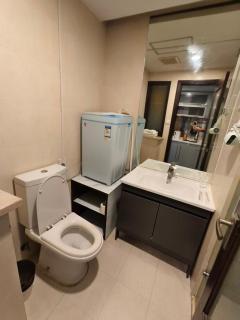 上海加特奈斯新时空酒店中山公园店 - 2