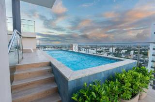 Via Suites- 2BR Apt- Rooftop with 2 Levels -Pool Gym - 1