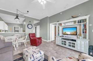 Palm Court Yacht Club 604 - 4