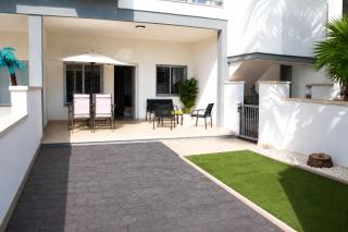 Oasis Holiday House - 6