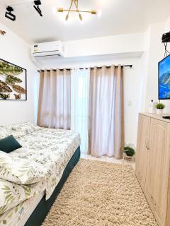Cozy 1BR Tagaytay Condo with Balcony & Wi-Fi near Sky Ranch, Taal View - 9