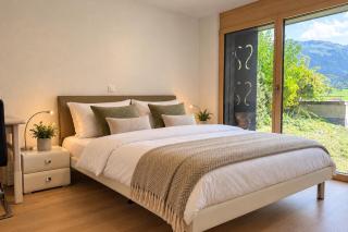 Spacious Apartment at Gadänzweg 1-10 Guests - 4