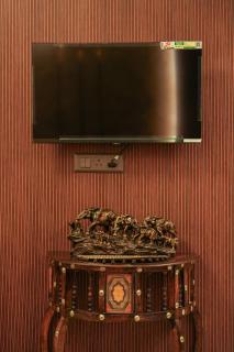 Antique Boho Retreat - 4