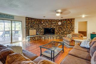 Direct Lake Access! Greers Ferry Home w/ Game Room - 6
