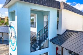 Mallory Squared by Beachside Management - 3