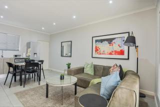 Sandton Grand 2-bed at Middle 2 - 1