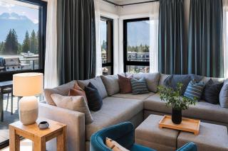2 Turns by Revelstoke Vacations - 8