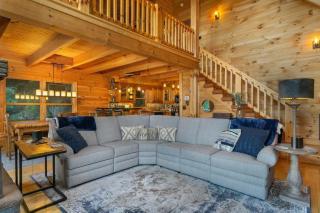 Dreamy Mountain Getaway~Hot Tub~Old Oak Lodge - Waynesville - 3