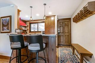 2 Bedroom Antlers Vacation Rental Just A Short Walk To Gondola And Lionshead Village - 5