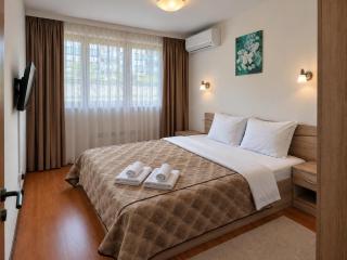 Belvedere 2-Bedroom Apartment with Terrace - Bansko - 9
