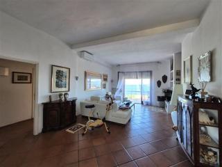 Located in the full heart of Colonial Zone ! - 6
