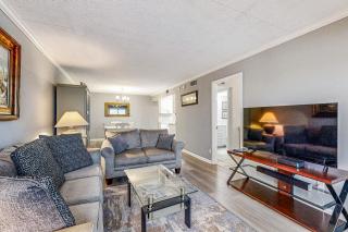 Beachfront condo with Gulf-view balcony central AC pool & tennis - 5