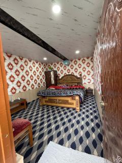 Kashmir Homestay - 6