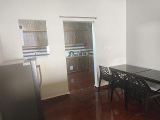 Sri Vaibhav HomeStay , Behind Srinivasam TTD Ticket Counter, Opp BusStand - 5