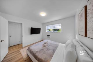 Chic 1-BD Apt in Miami Gym, BBQ, Free Parking - 7