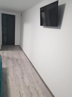 Grey - 4