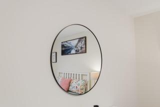 Garden Suite Modern 2BR with Private Yard - 4
