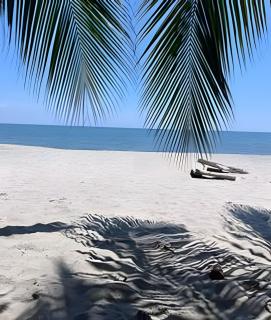 Apartamento con brisa, playa, arena y restaurante - 2