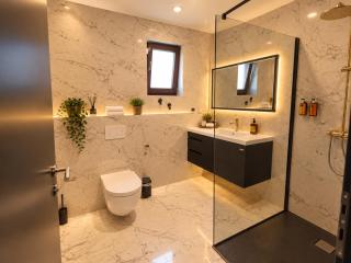Plitvice Falls Cottage - Luxury rooms & Dinner - 8