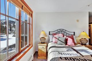 3 Bedroom Condo On Main Street In Breckenridge - Pool, Hot Tubs, Fitness Center & More! - 2