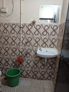 OyO 48992 MARIA GUEST HOUSE - 3